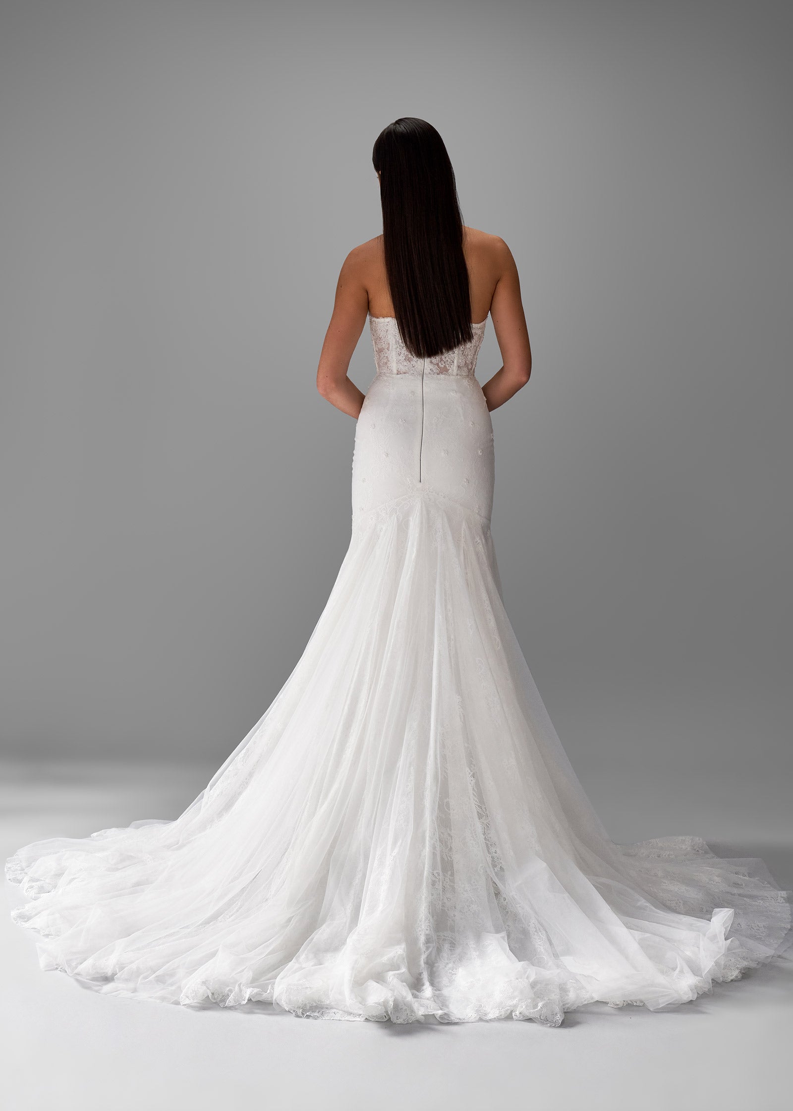 Sweetheart Chantilly Lace Fit and Flare Wedding Dress Lotus Threads Bridal Sweetheart Chantilly Lace Fit and Flare Wedding Dress Lotus Threads Bridal