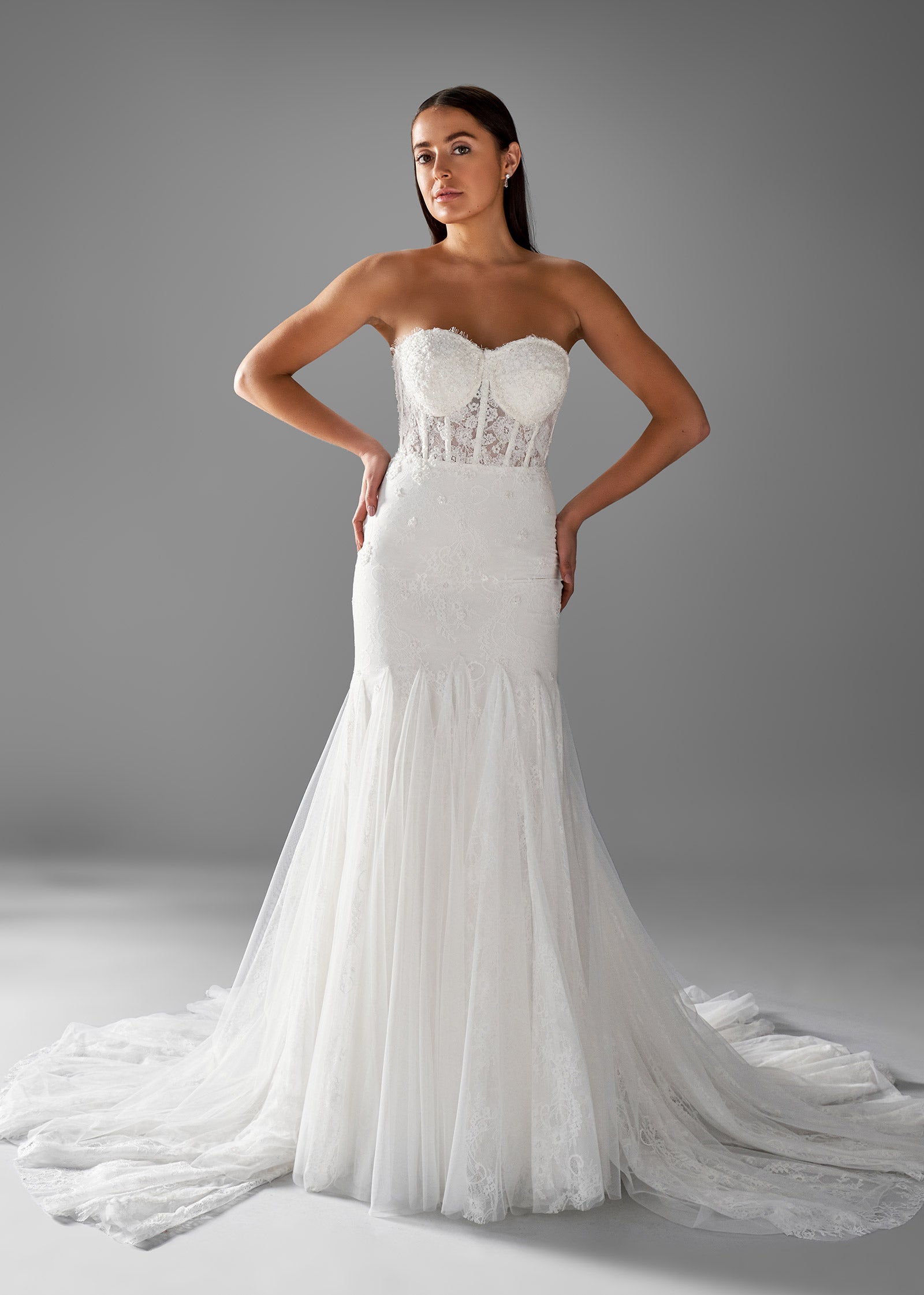 Sweetheart Chantilly Lace Fit and Flare Wedding Dress Lotus Threads Bridal Sweetheart Chantilly Lace Fit and Flare Wedding Dress Lotus Threads Bridal