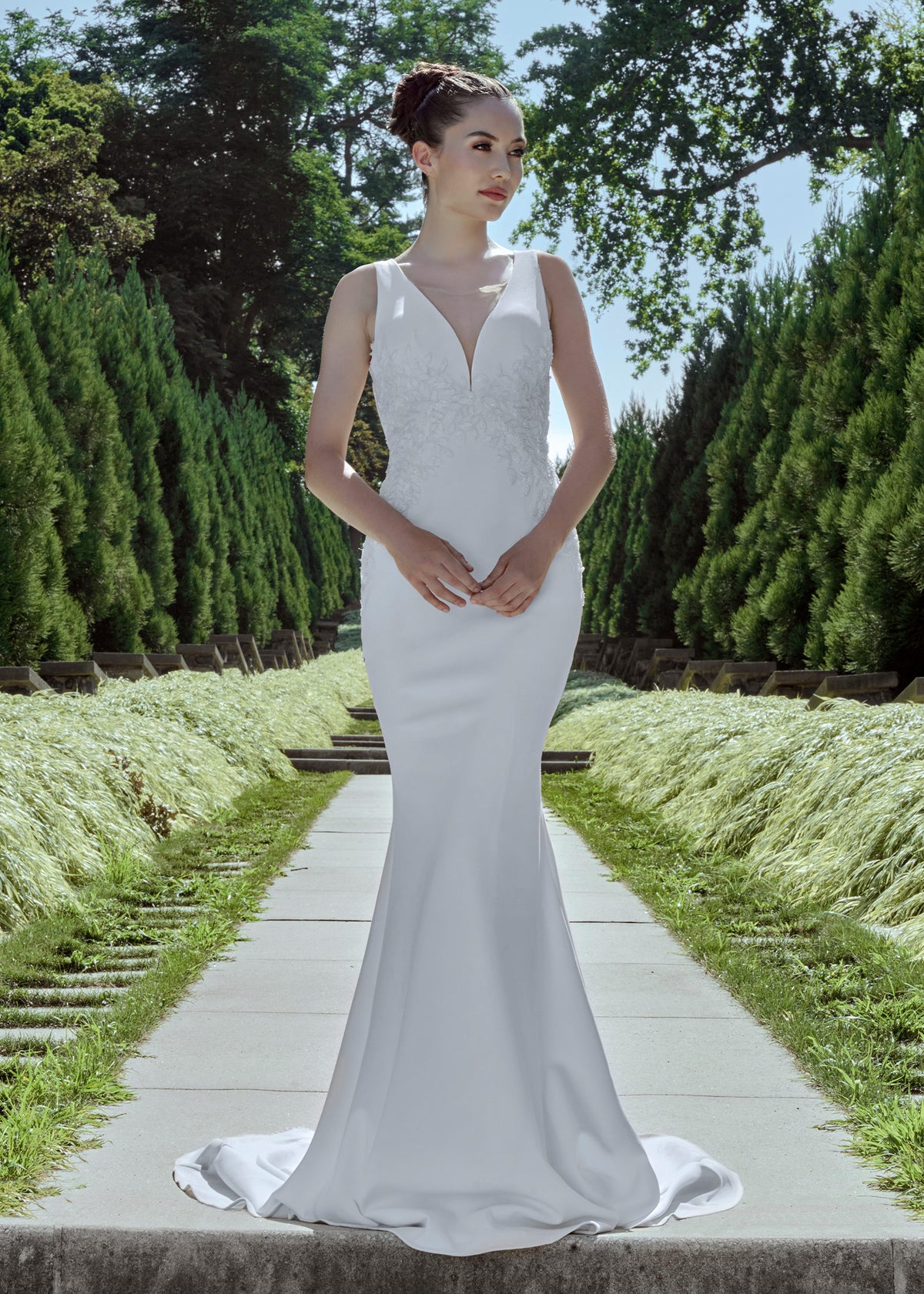 v-wire crepe mermaid bridesmaid dress V-neck Gown with Beaded Lace Floral Details – Lotus Threads Bridal Color:Cream/Blue 25WINTERSALEMENS shoulder ruffles Midi Dresses Dura One