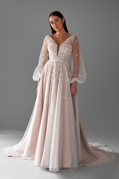 lotus-threads-23147-bridal-gown-01