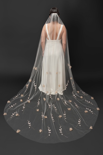 v1023-lotus-threads-bridal-veil-04