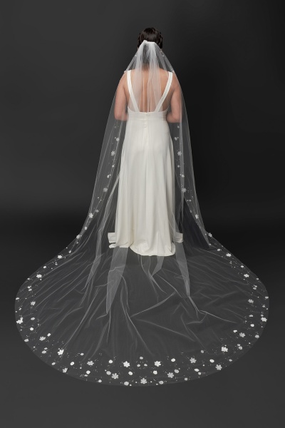 v2184-lotus-threads-bridal-veil-03