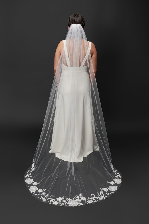v8488-lotus-threads-bridal-veil-01